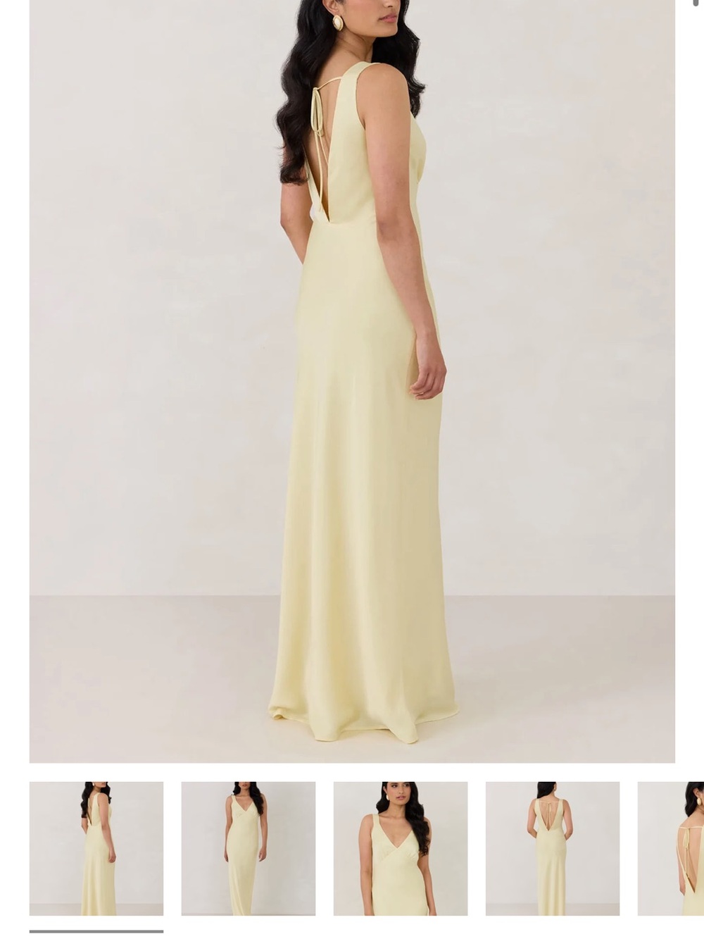 Park & Fifth Pale Yellow V-Neck Maxi Dress - Picture 2 of 5